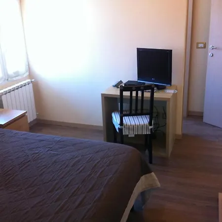 布拉玛科黄金酒店 3*