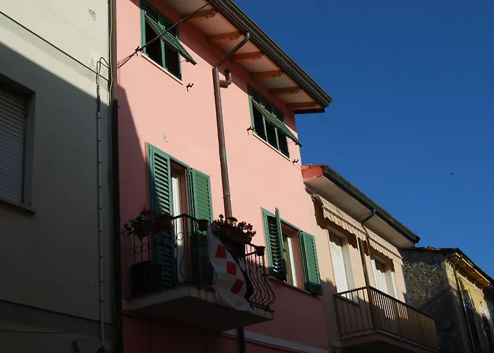 Burlamacco Gold Nocleg ze śniadaniem 3*