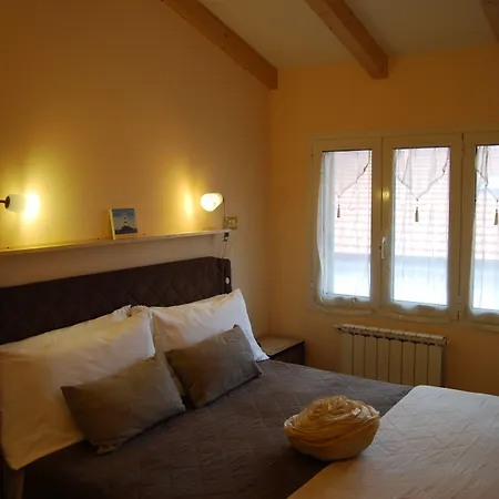 Bed & Breakfast Burlamacco Gold 3*